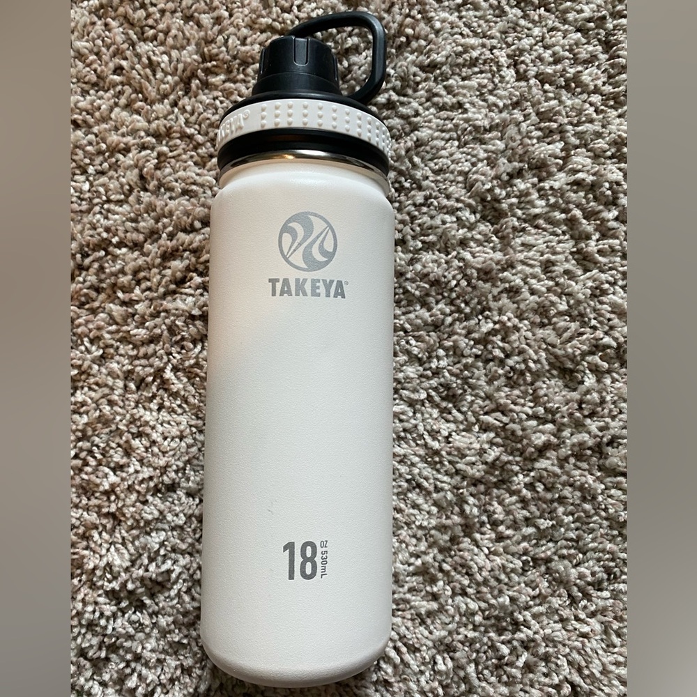Takeya water bottle - 18oz - white